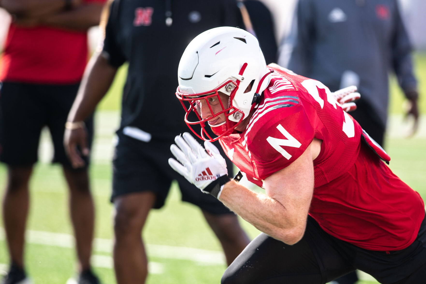 080222-owh-spo-huskerpractice-LS04.jpg